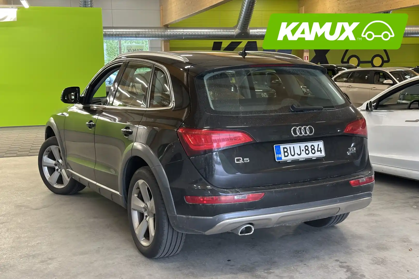 car-image