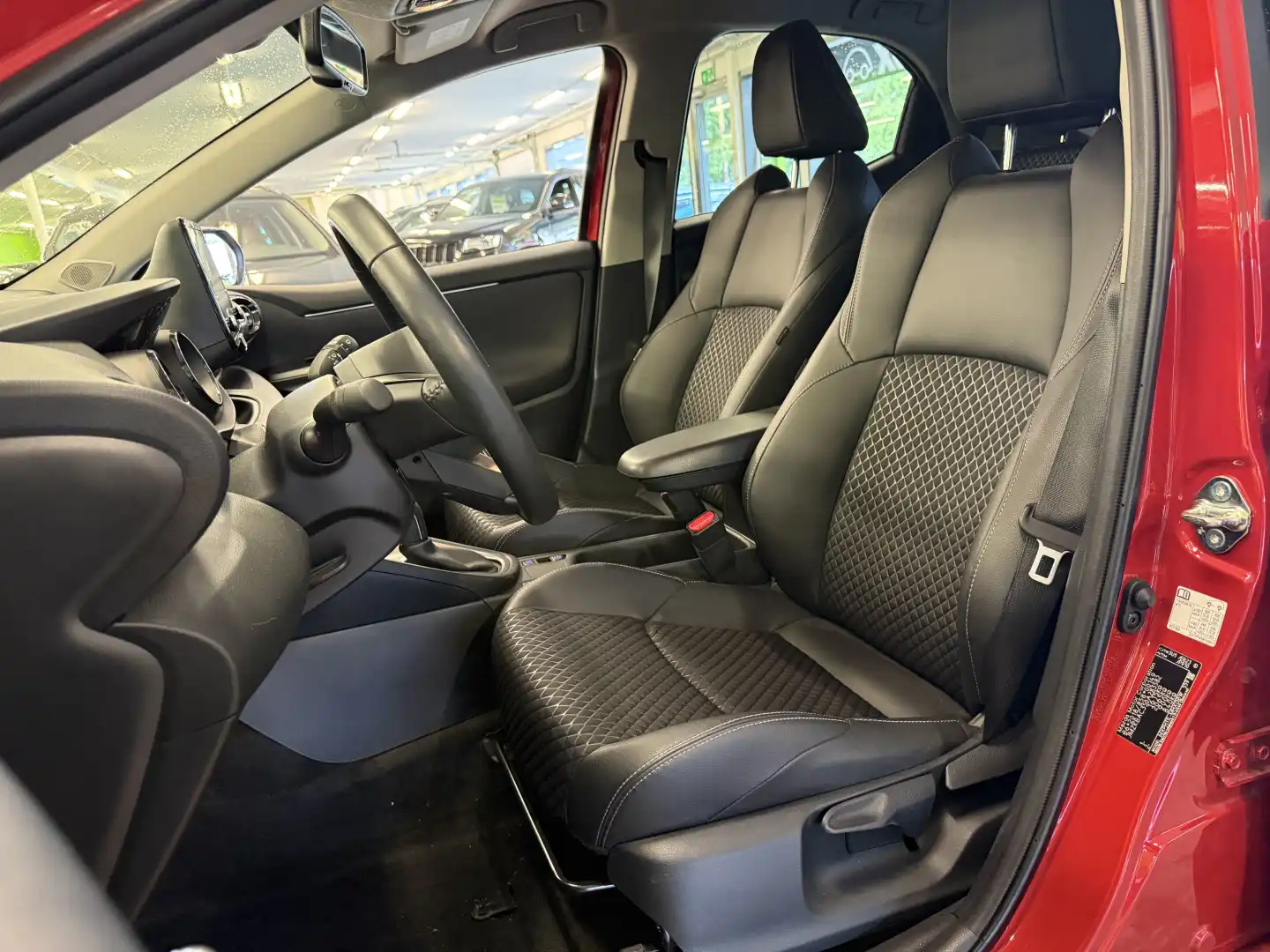 car-image