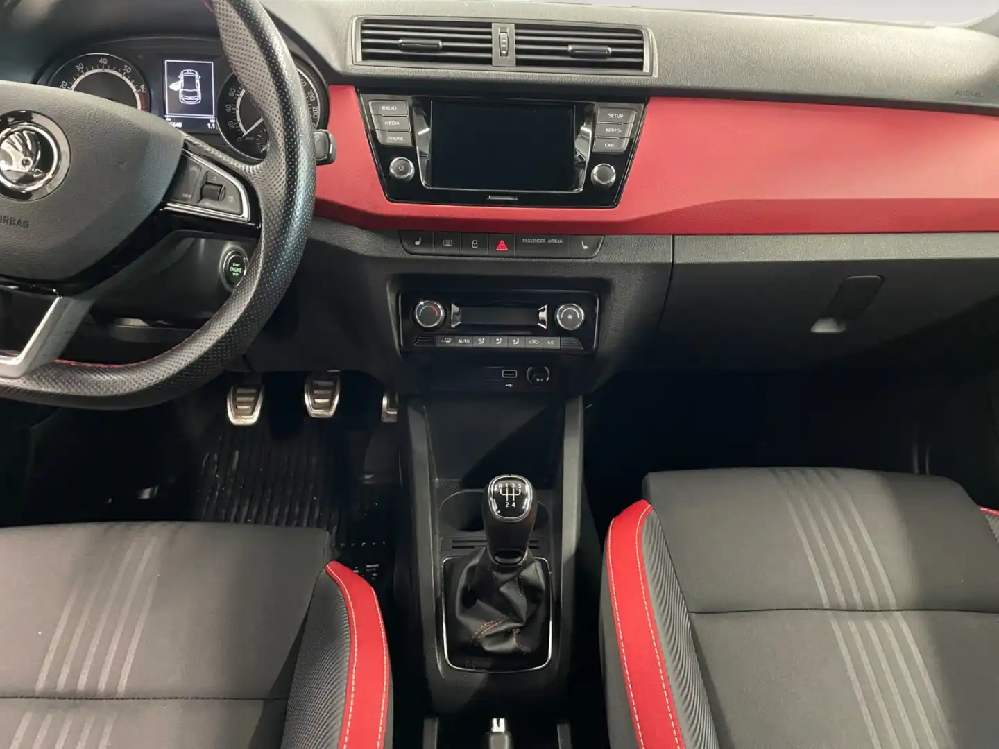 car-image