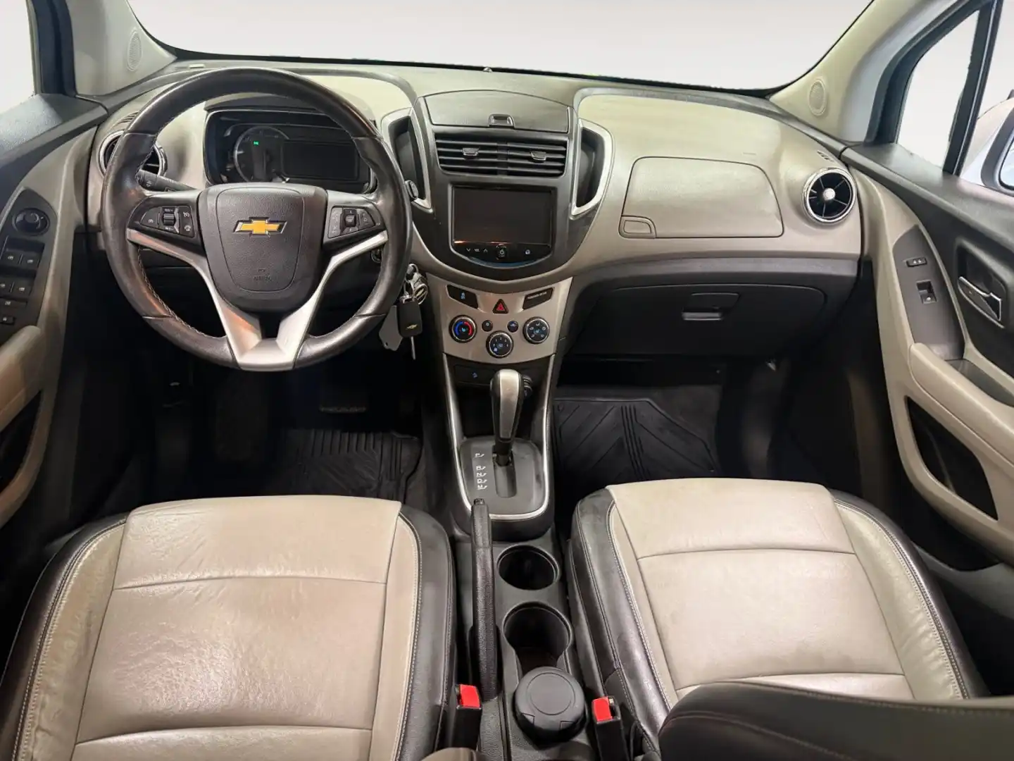car-image
