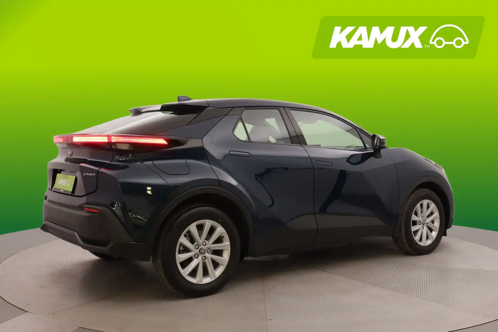 car-image