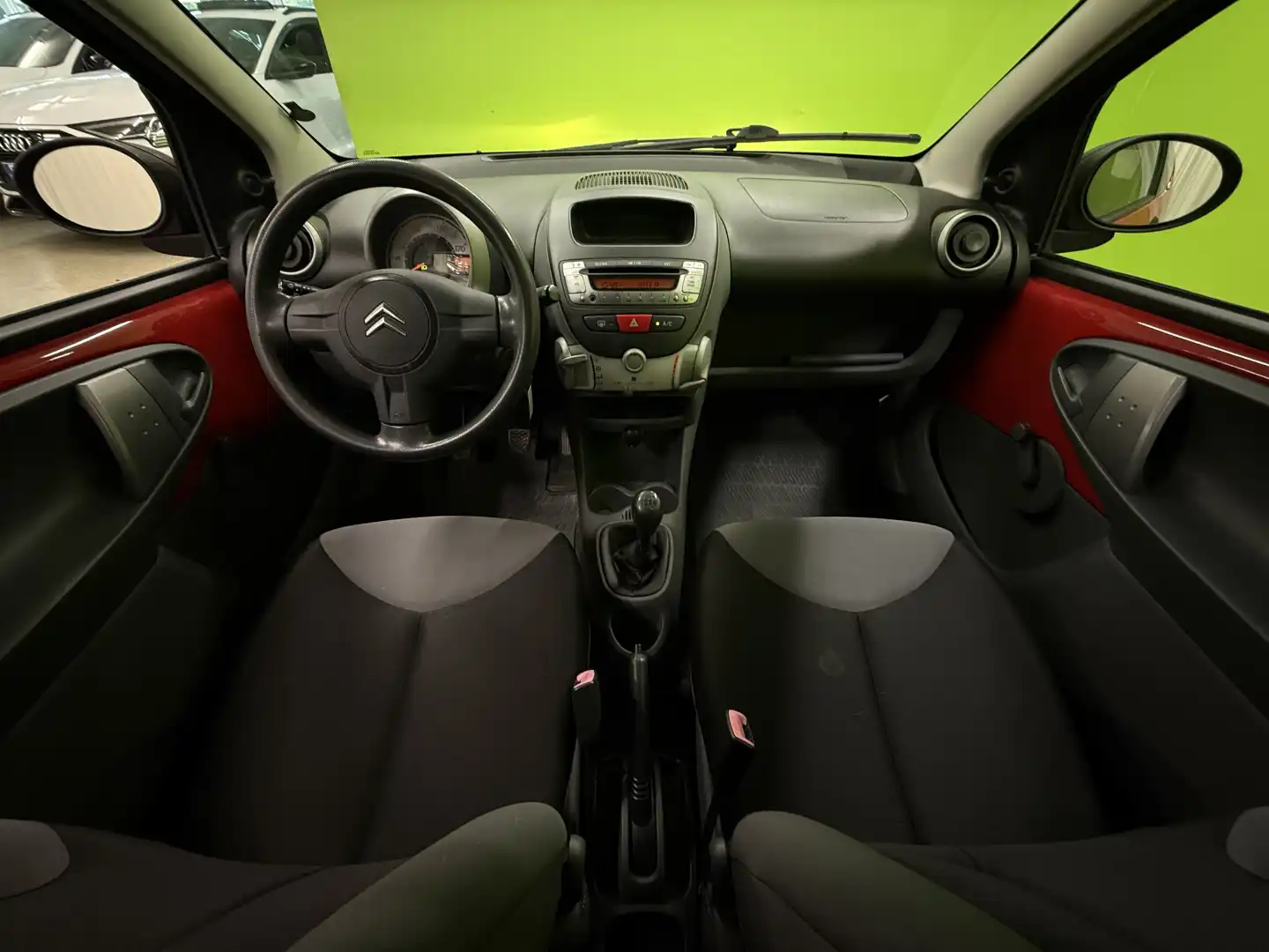 car-image