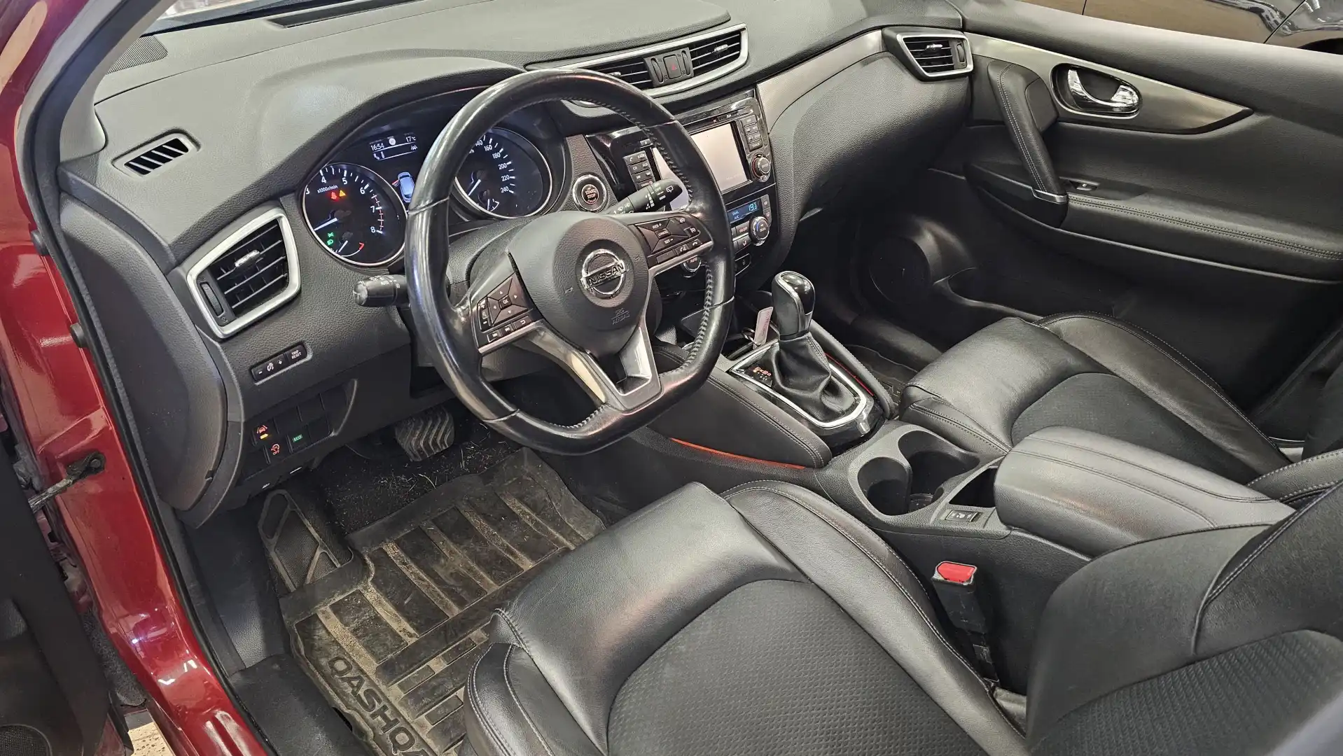 car-image