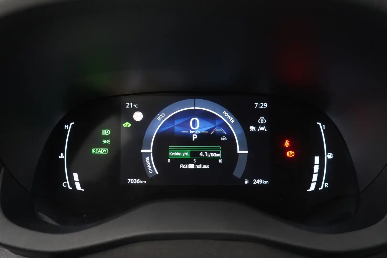 car-image