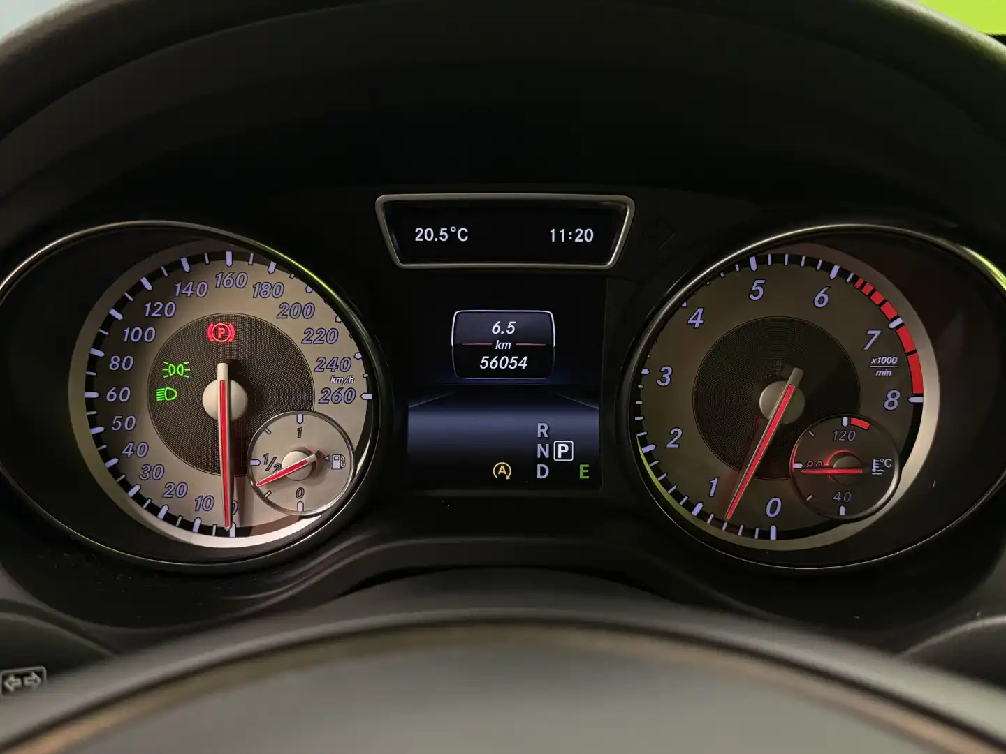 car-image