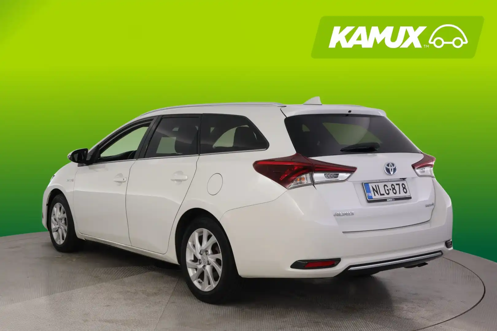 car-image