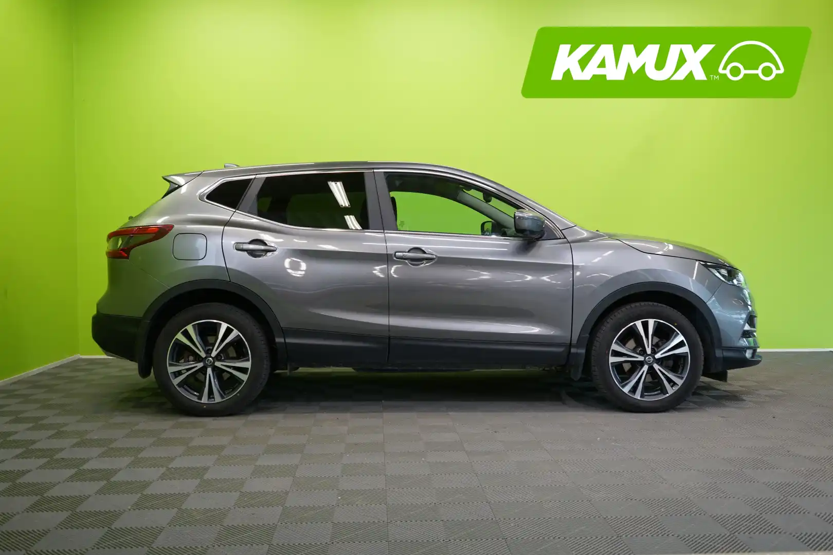 car-image