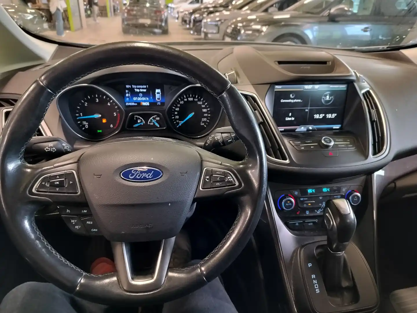 car-image