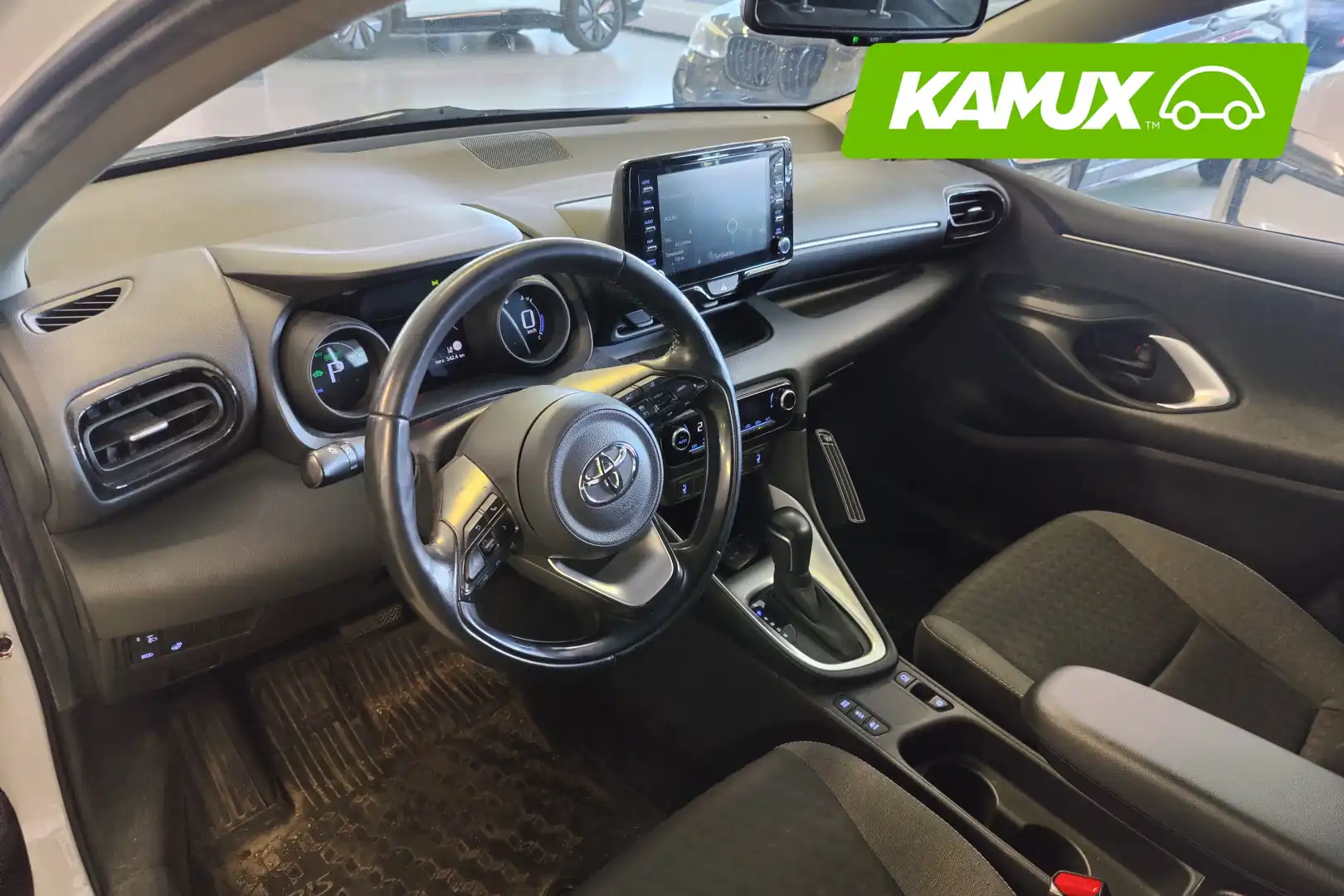 car-image