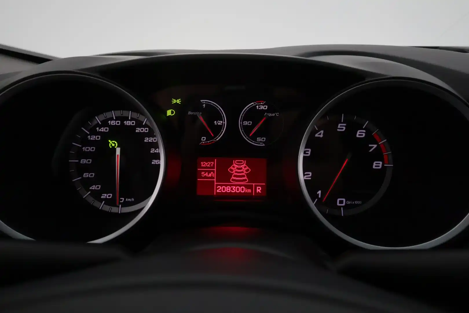 car-image