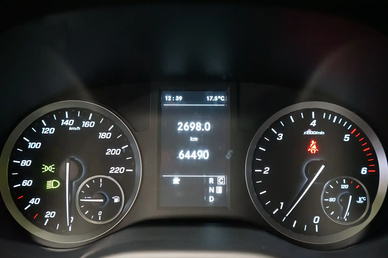 car-image