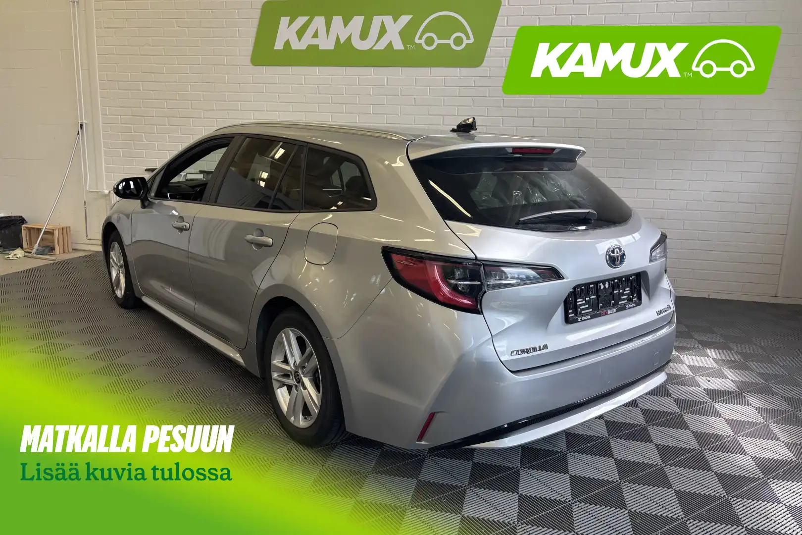 Toyota Corolla 1.8 Hybrid Active 2022, photo 3/6