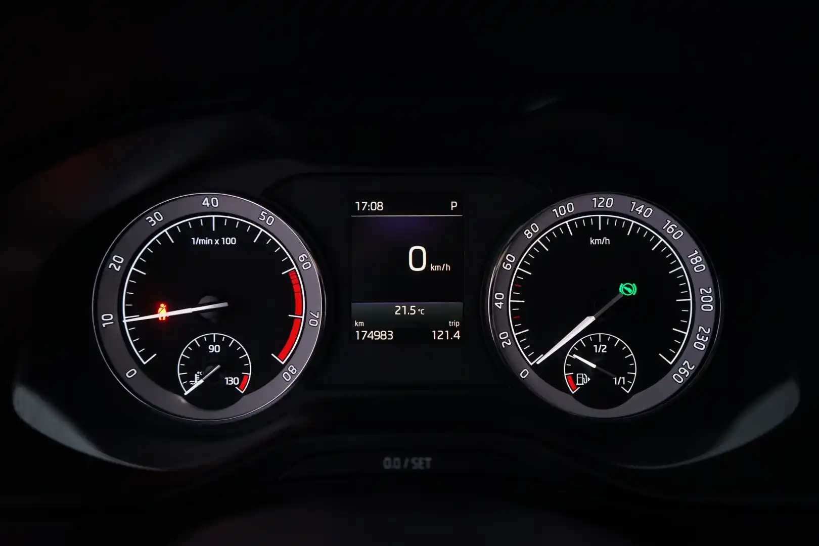 car-image