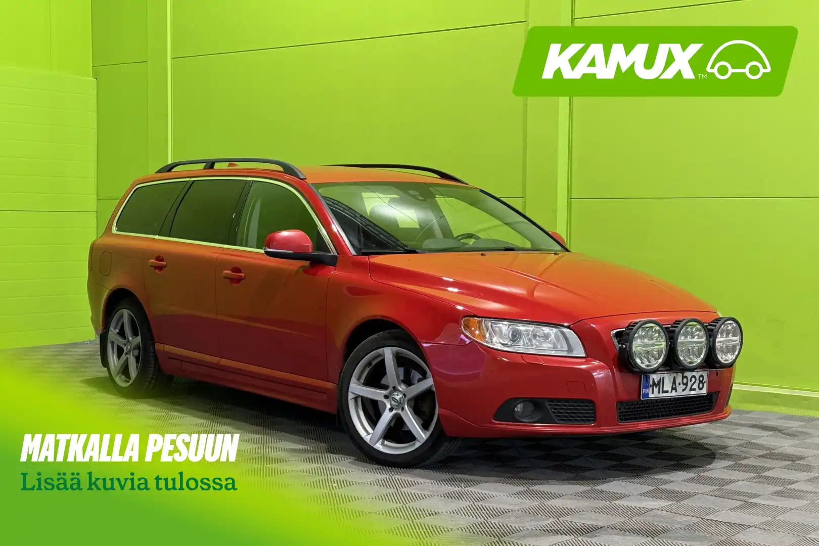 Volvo V70 D3 Momentum aut 2013, photo 2/12