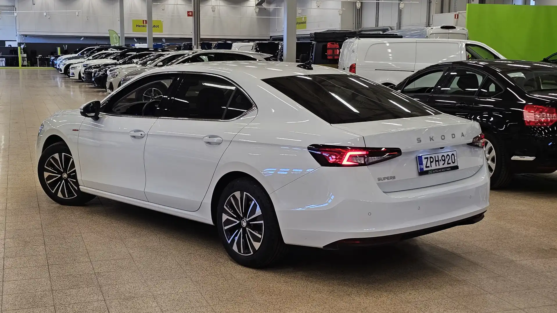 Skoda Superb 2025, kuva 4/18