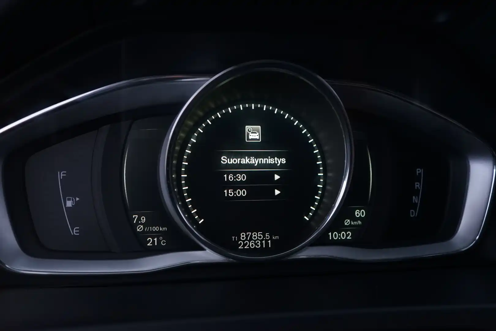 car-image