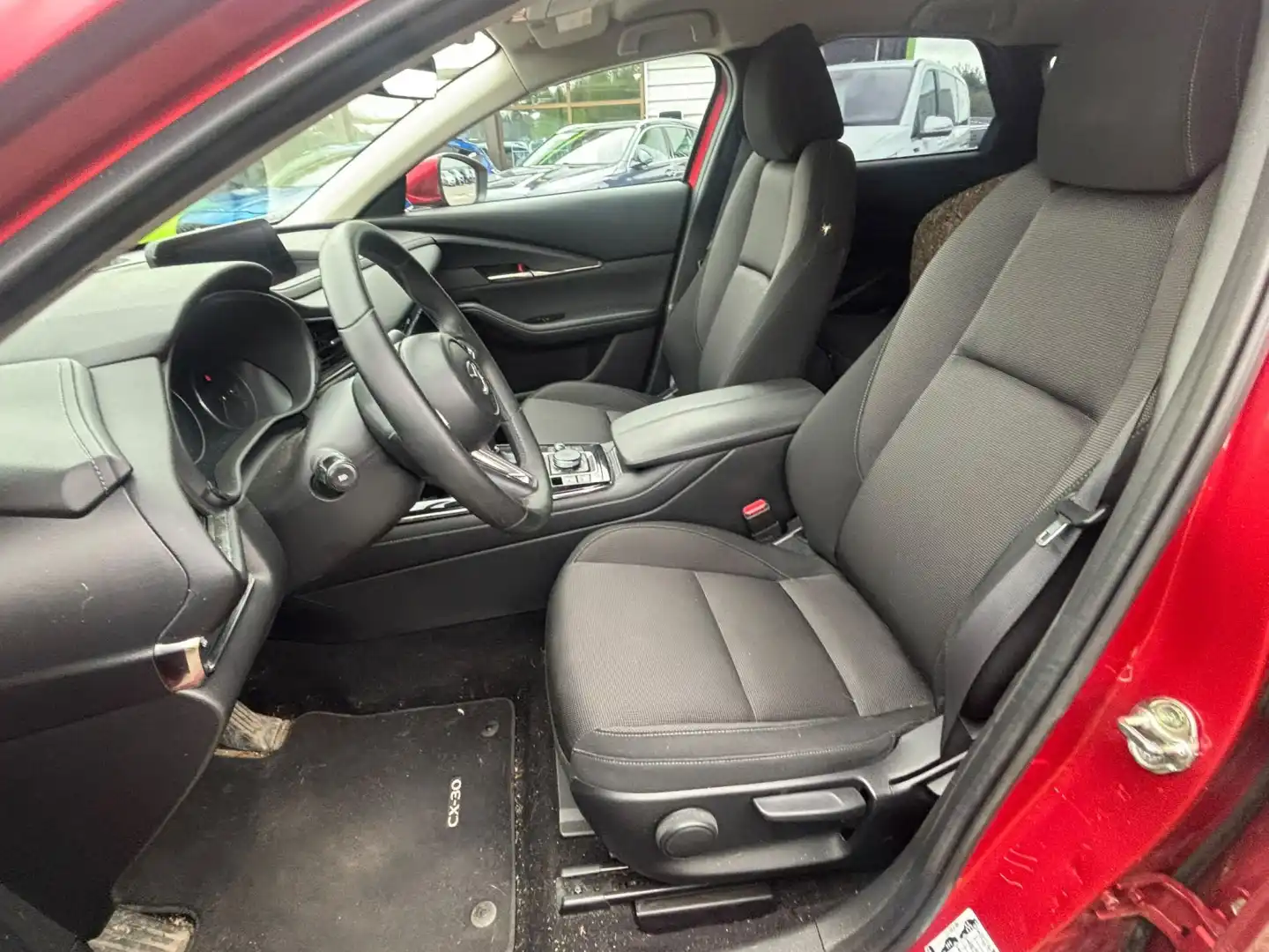 car-image