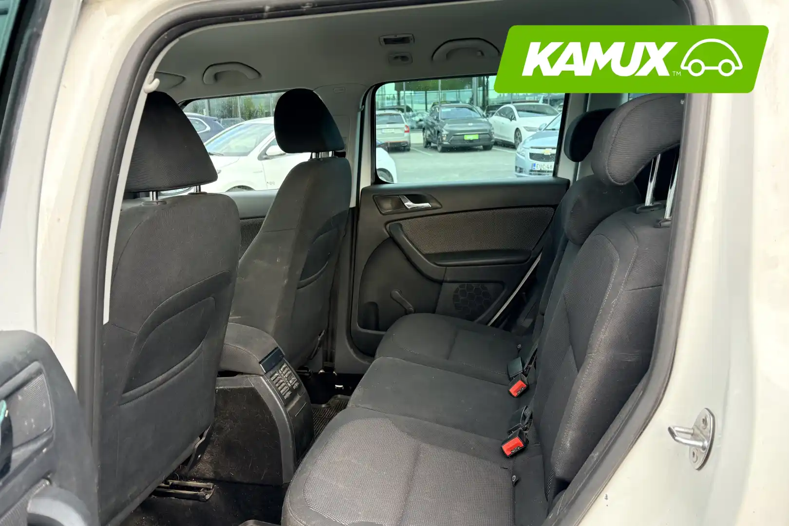 Skoda Yeti 2,0 TDI 140 4x4 Adventure 2013, photo 6/18
