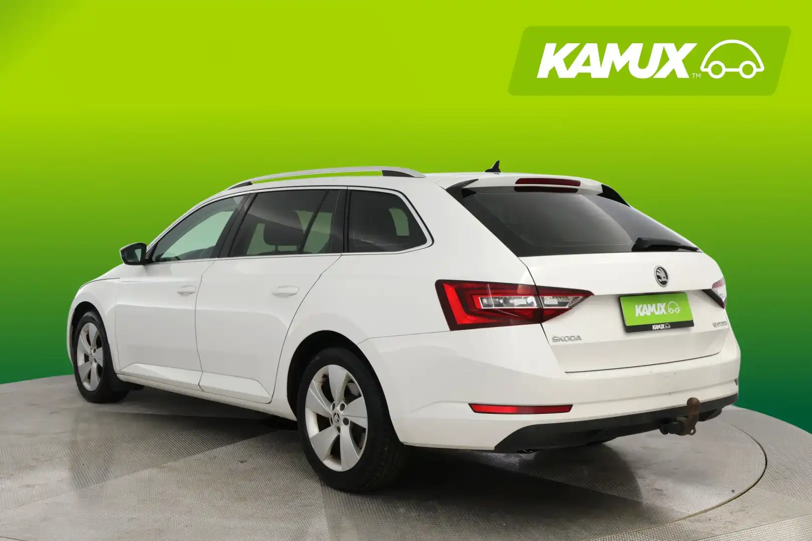 car-image