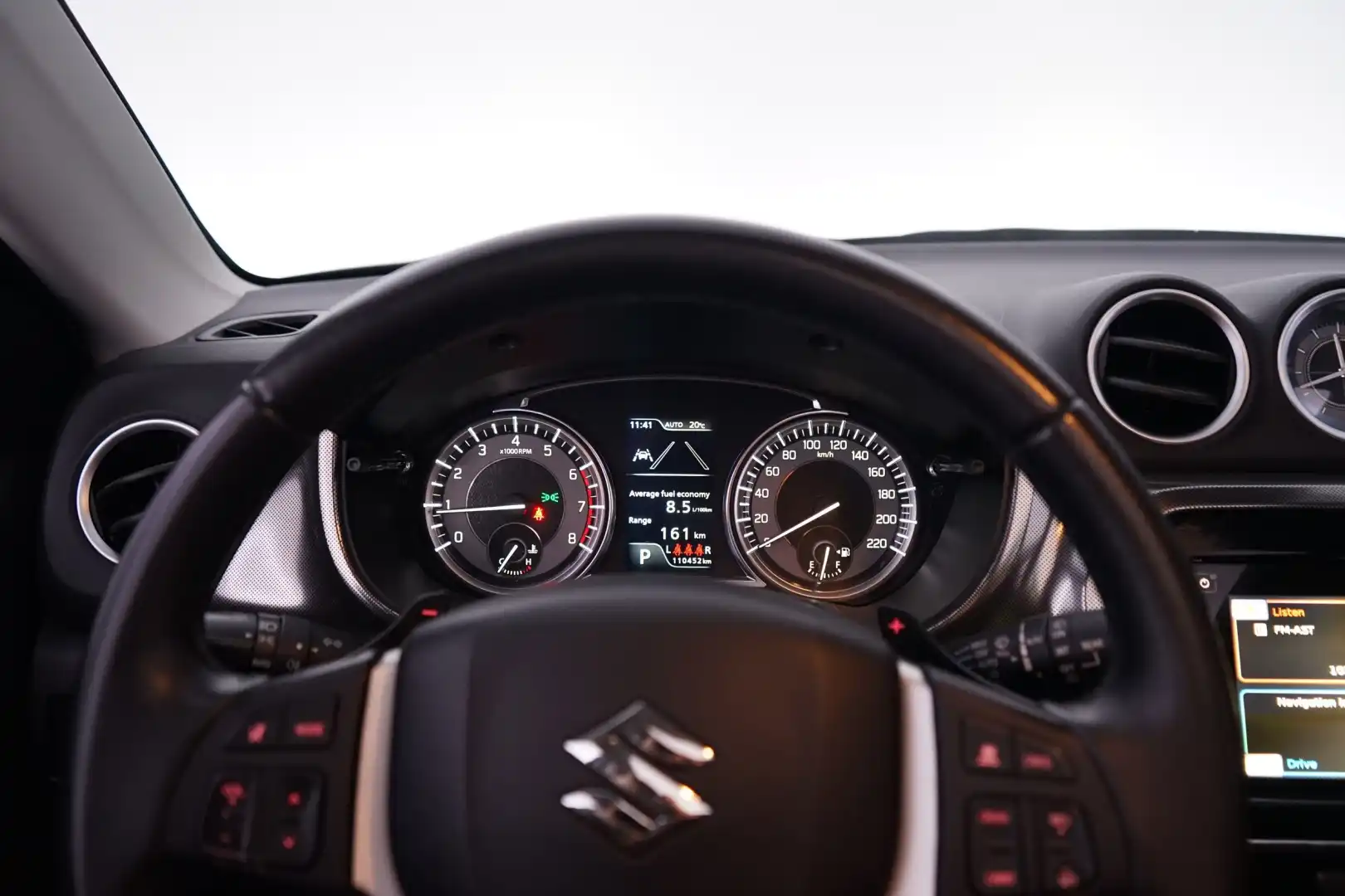 car-image