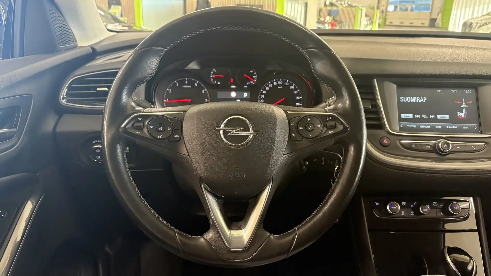 car-image