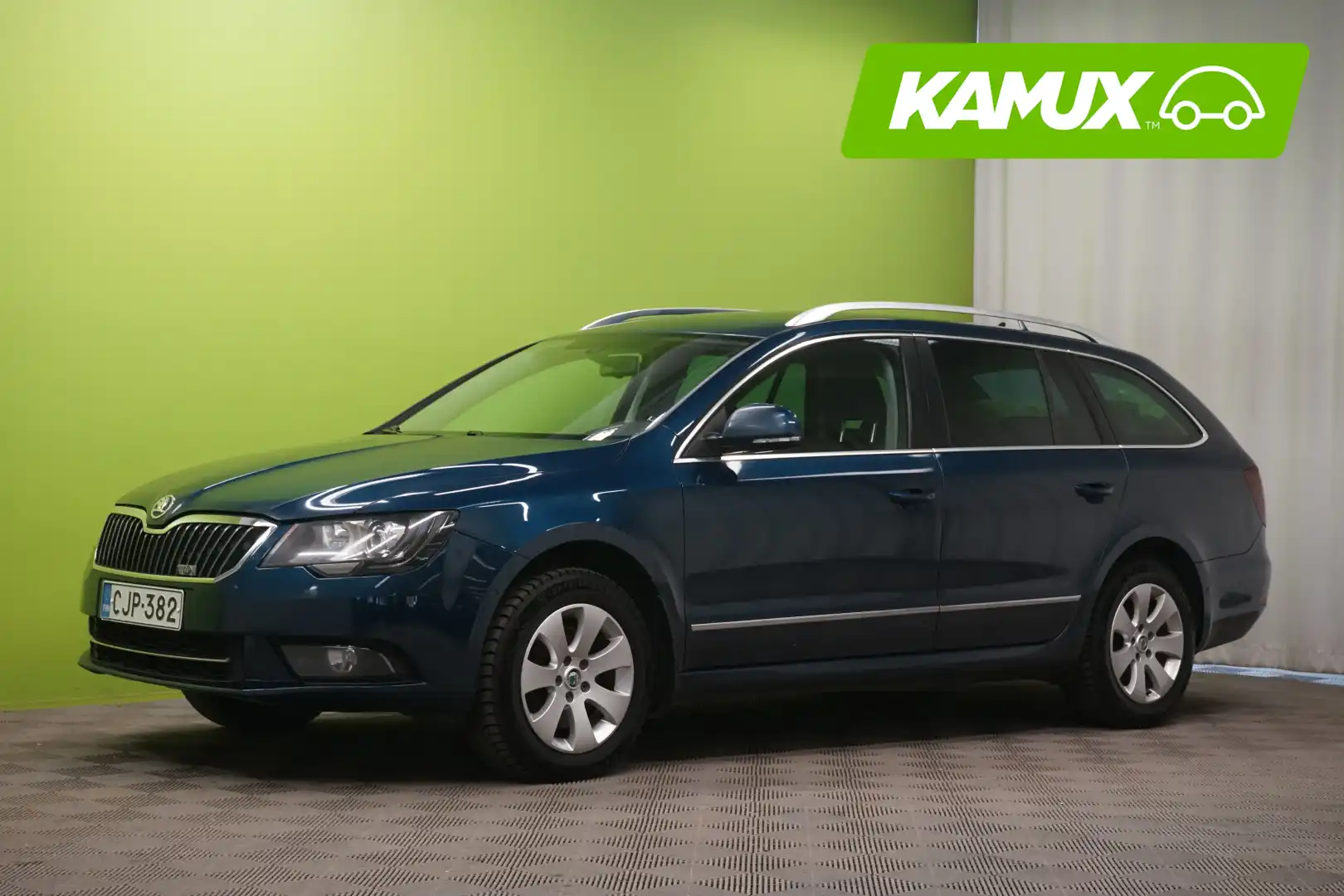 car-image