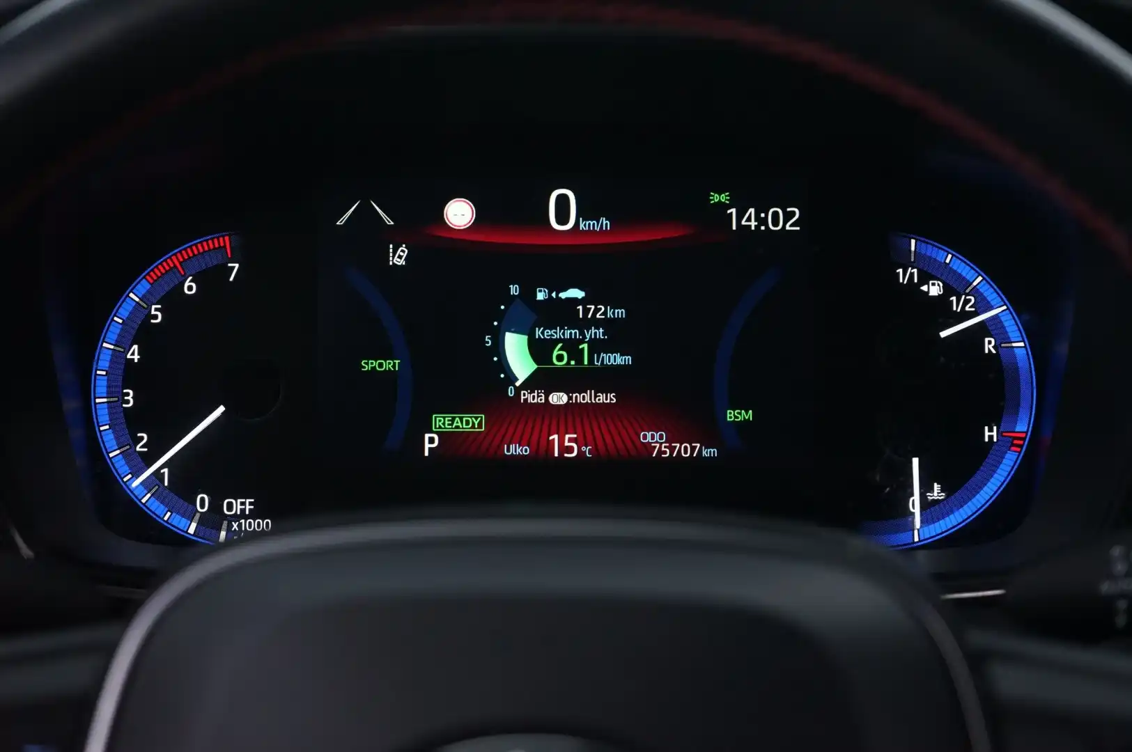 car-image