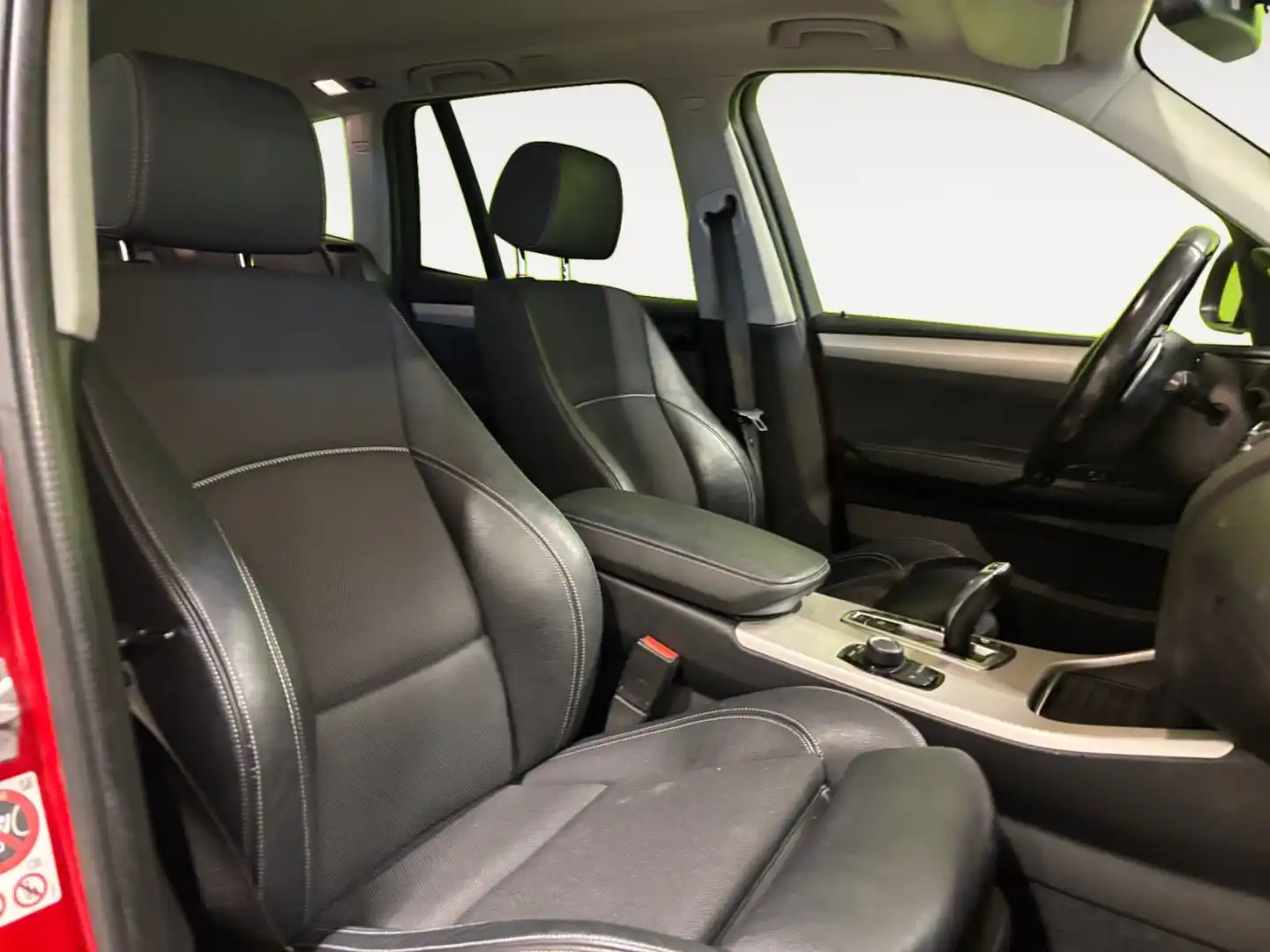 car-image