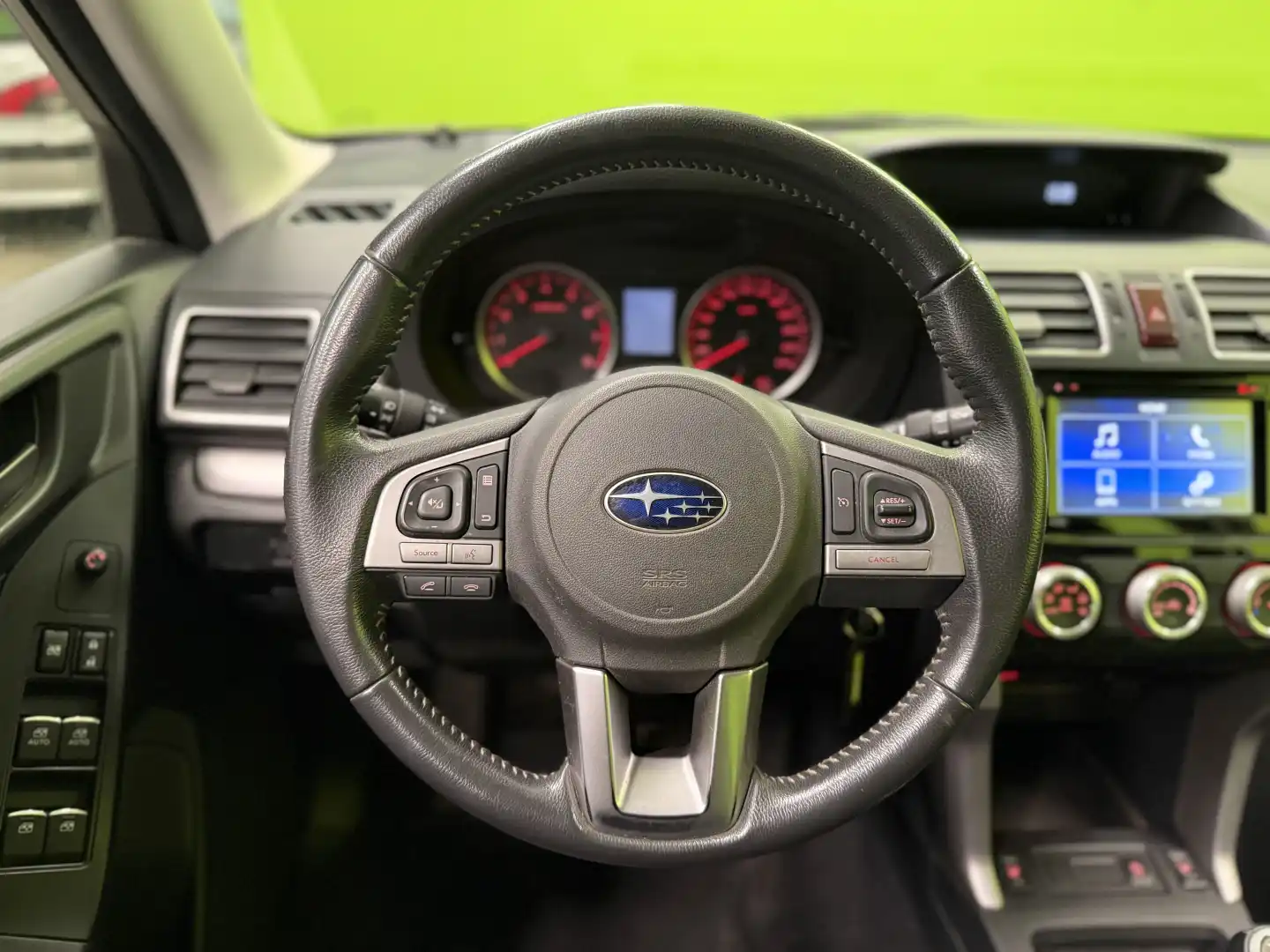 car-image
