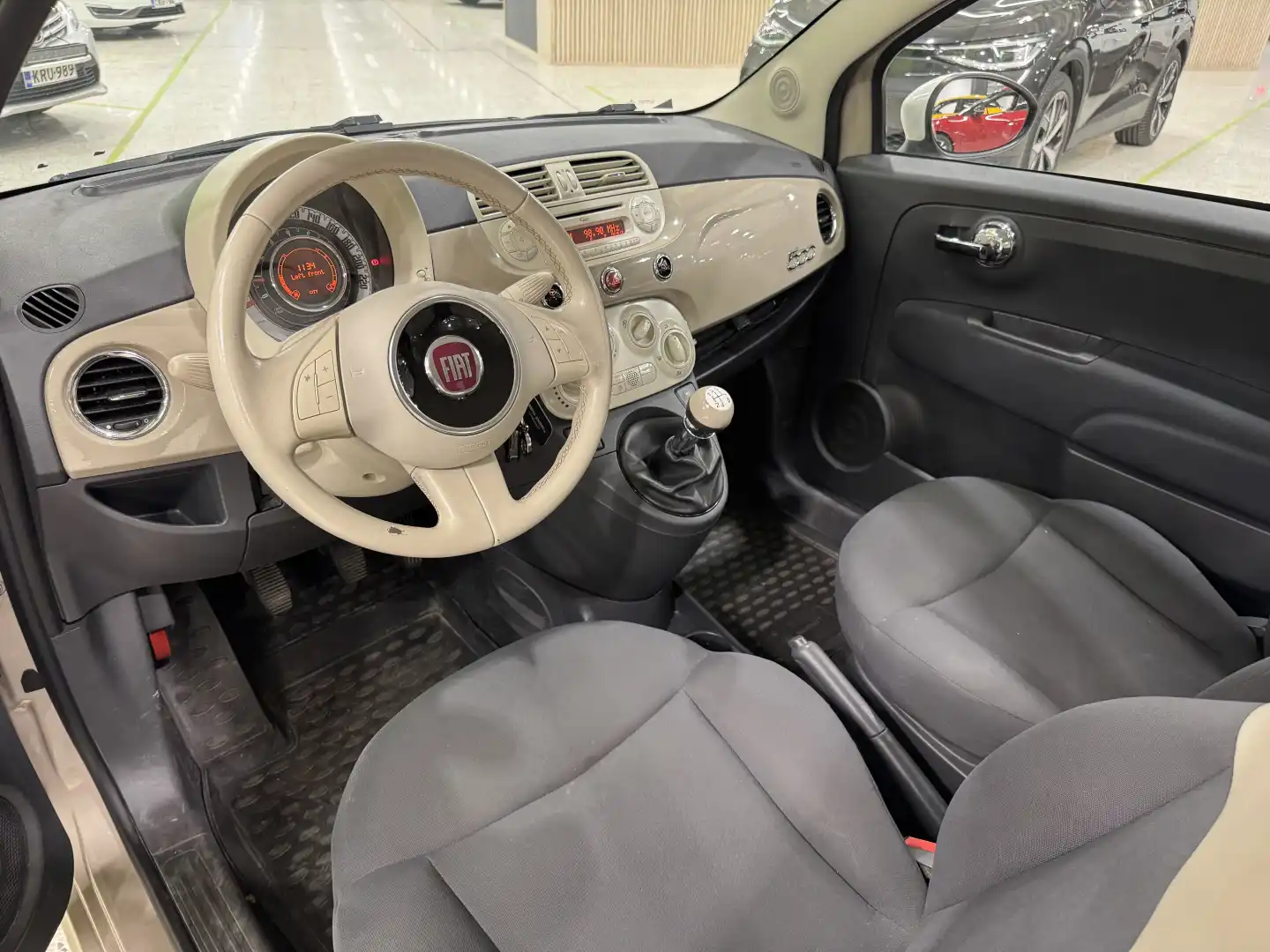 car-image