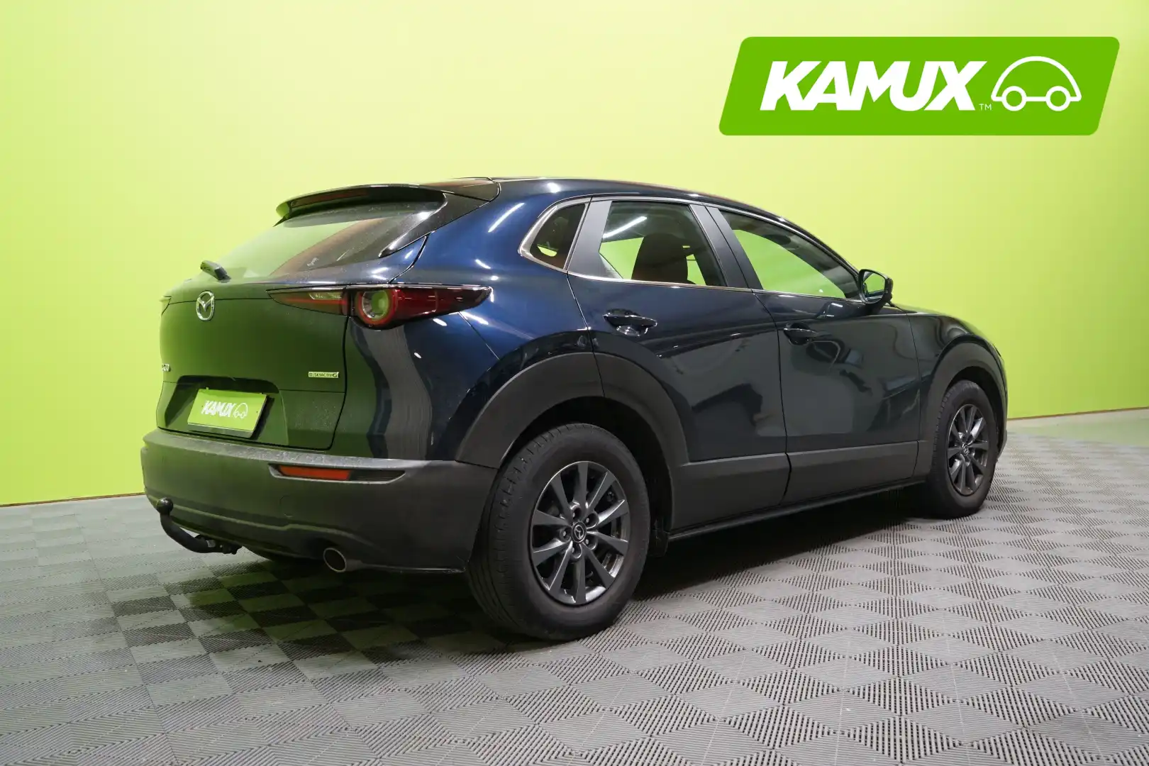 car-image