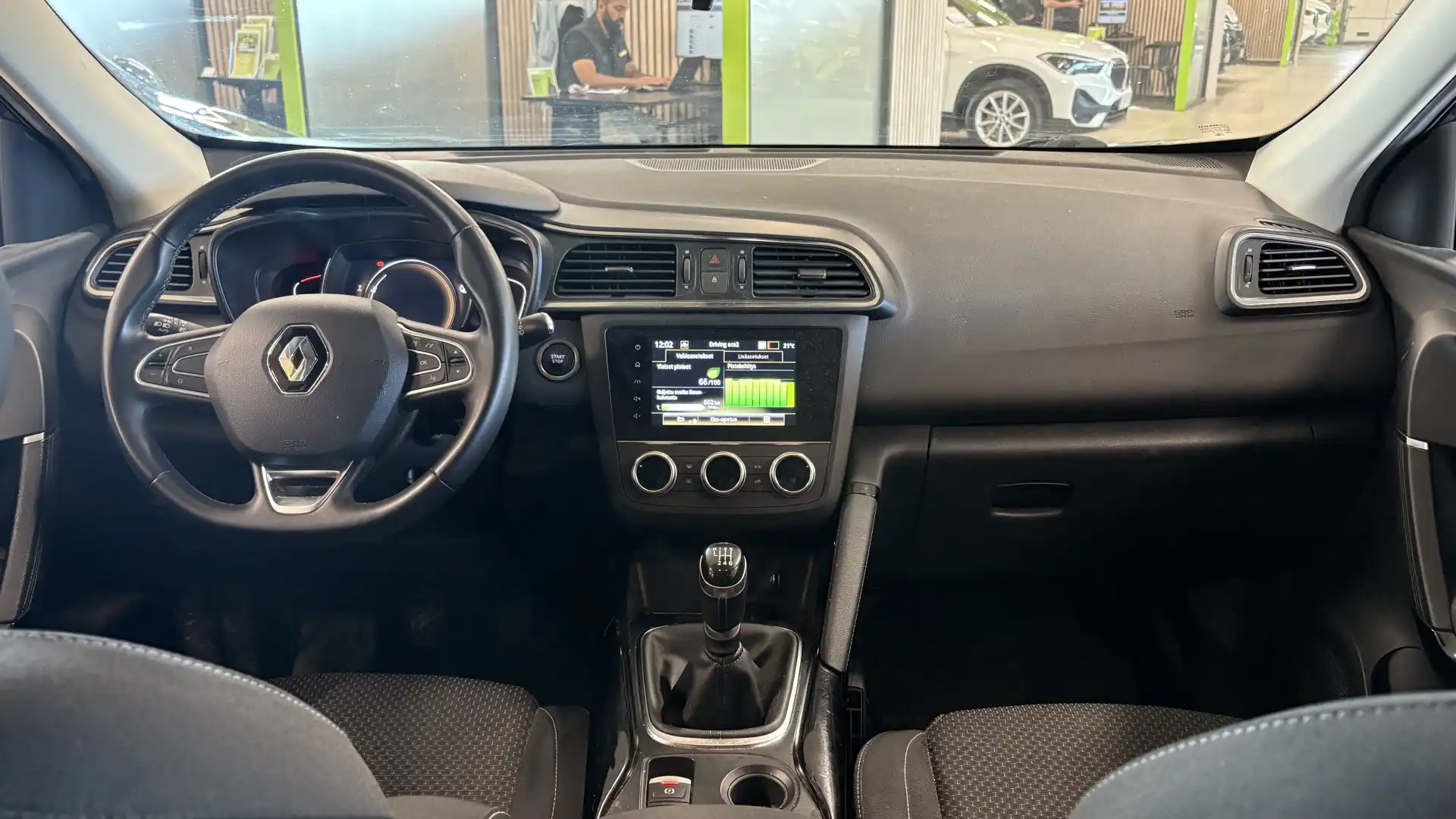 car-image