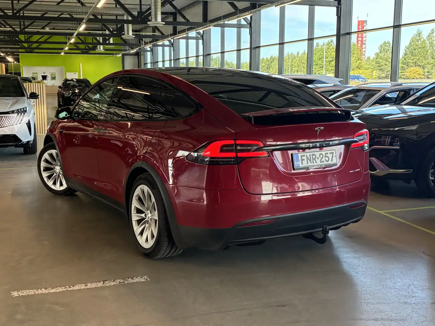 car-image