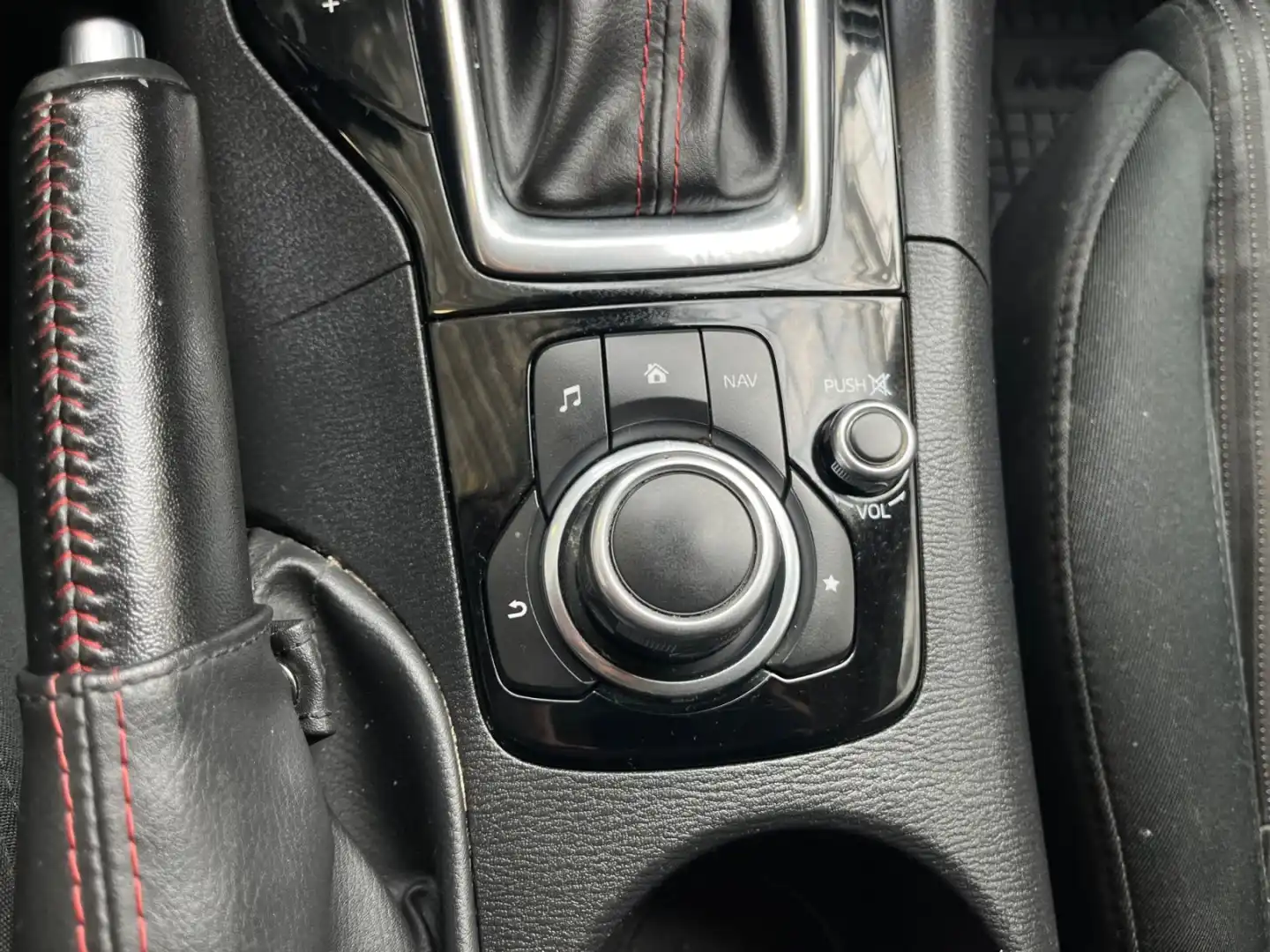 car-image
