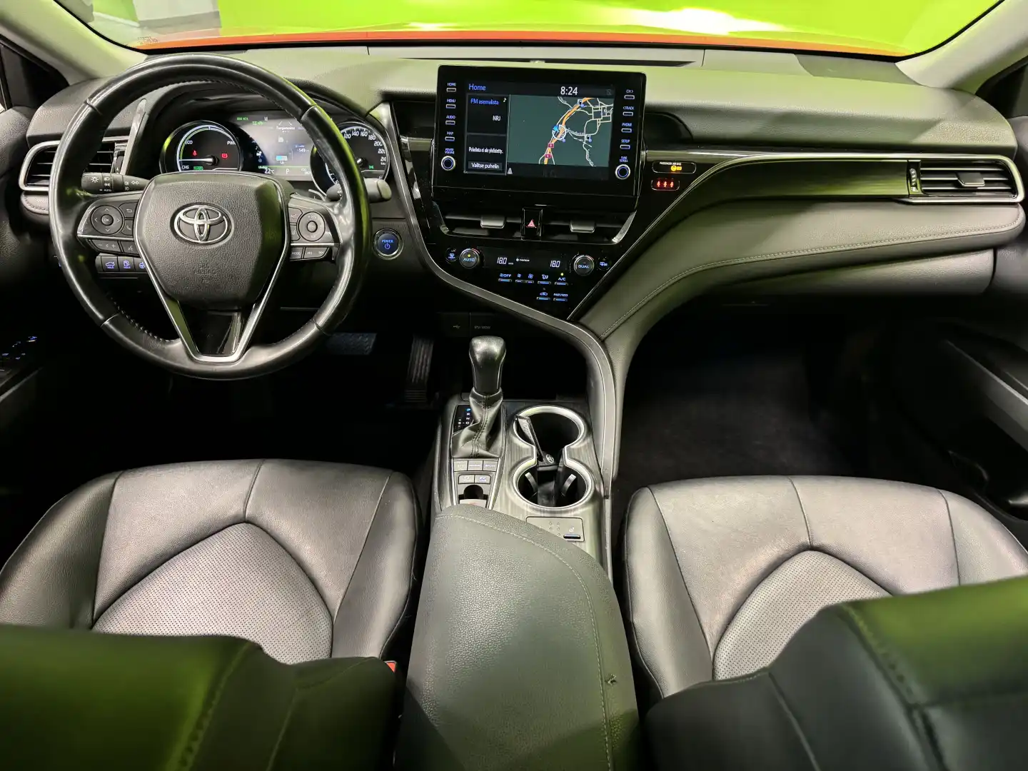 car-image