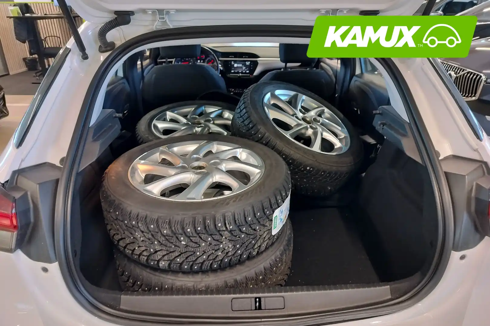 car-image