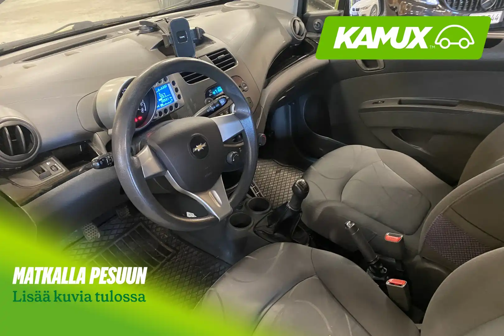 car-image