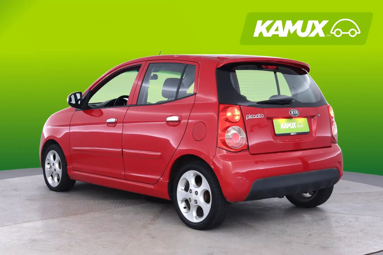 car-image