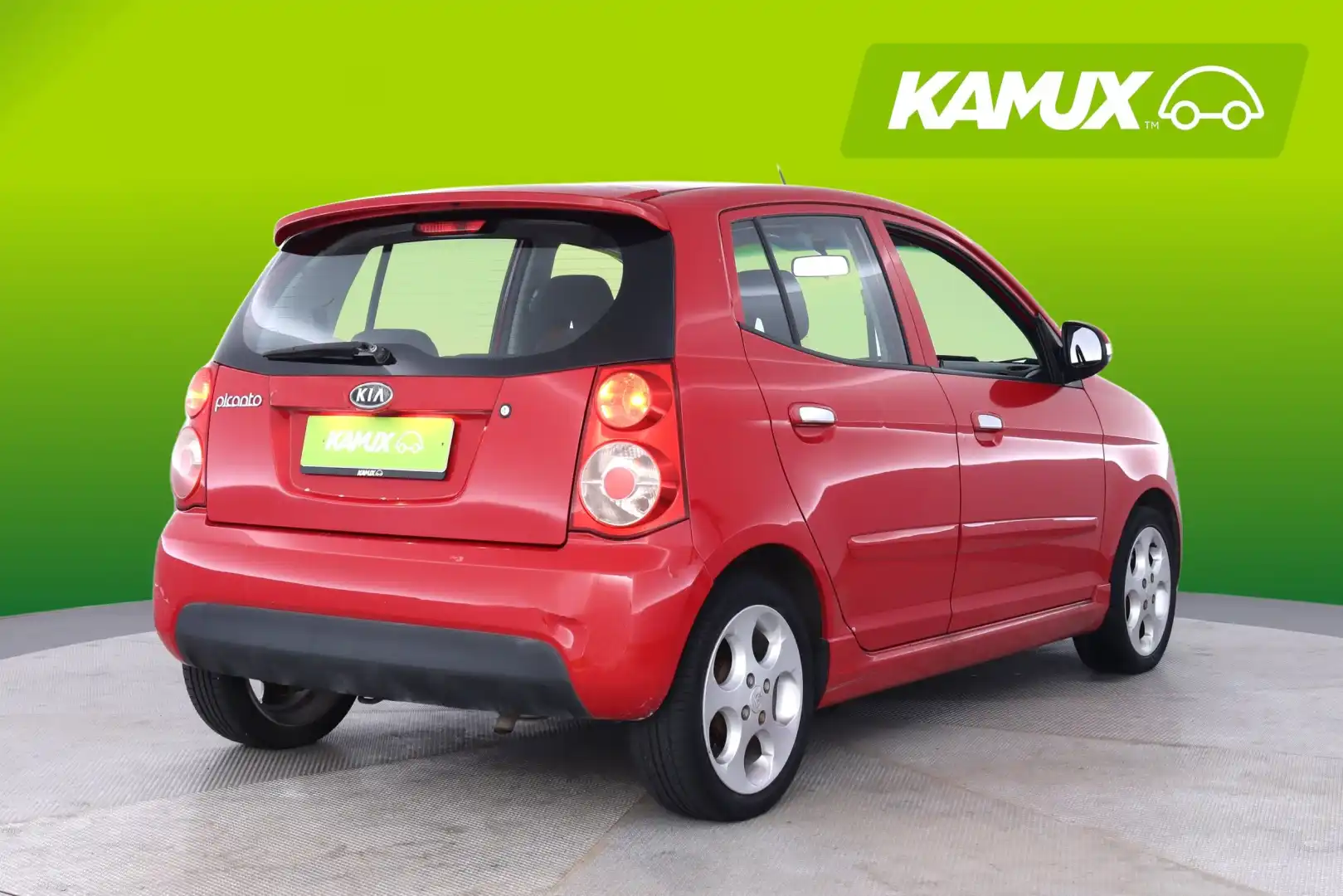 car-image