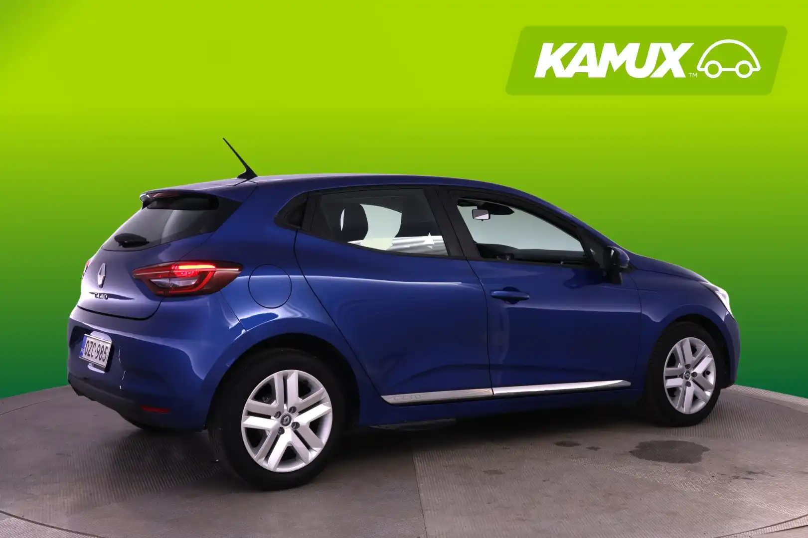 car-image