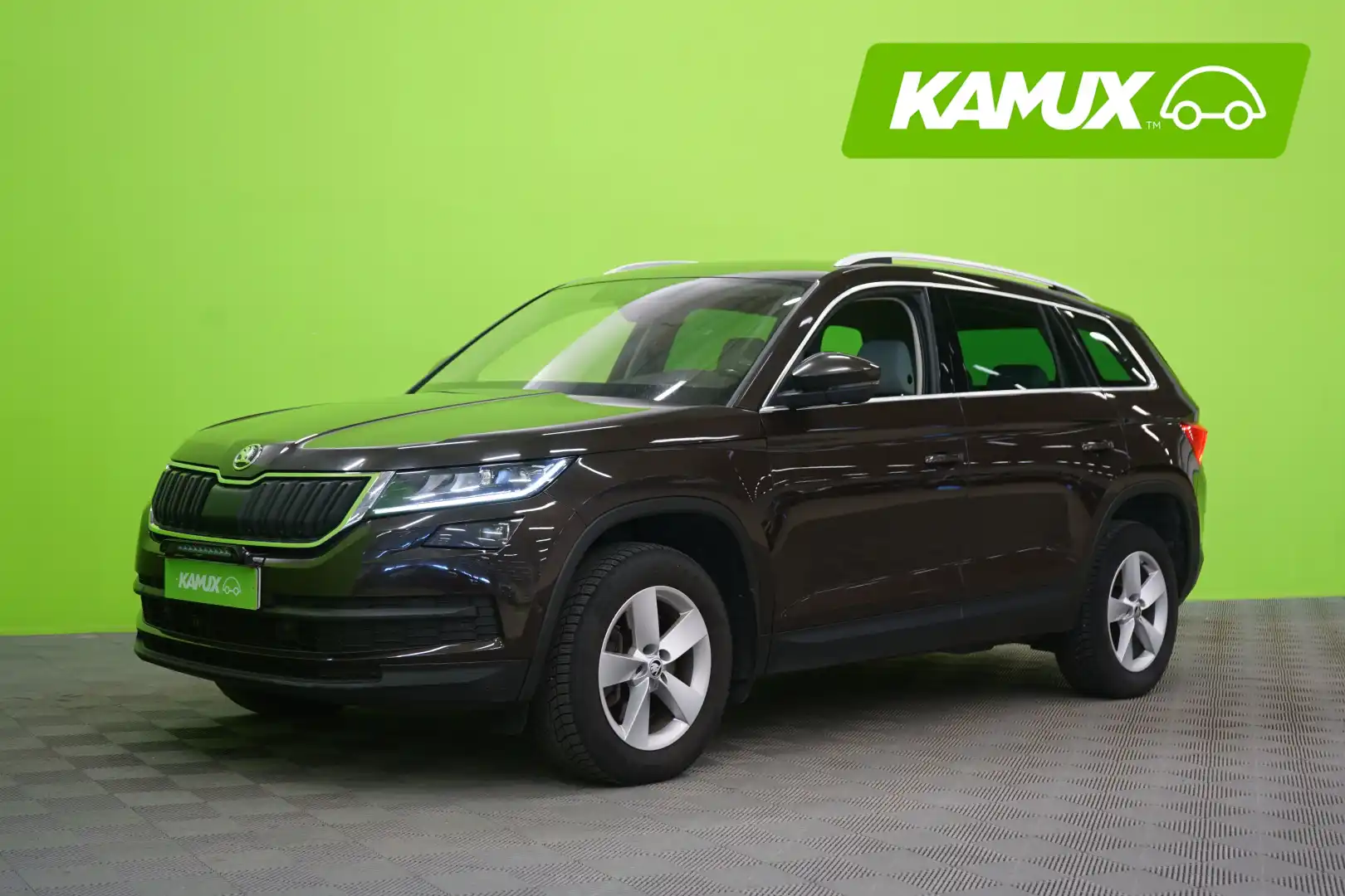 car-image