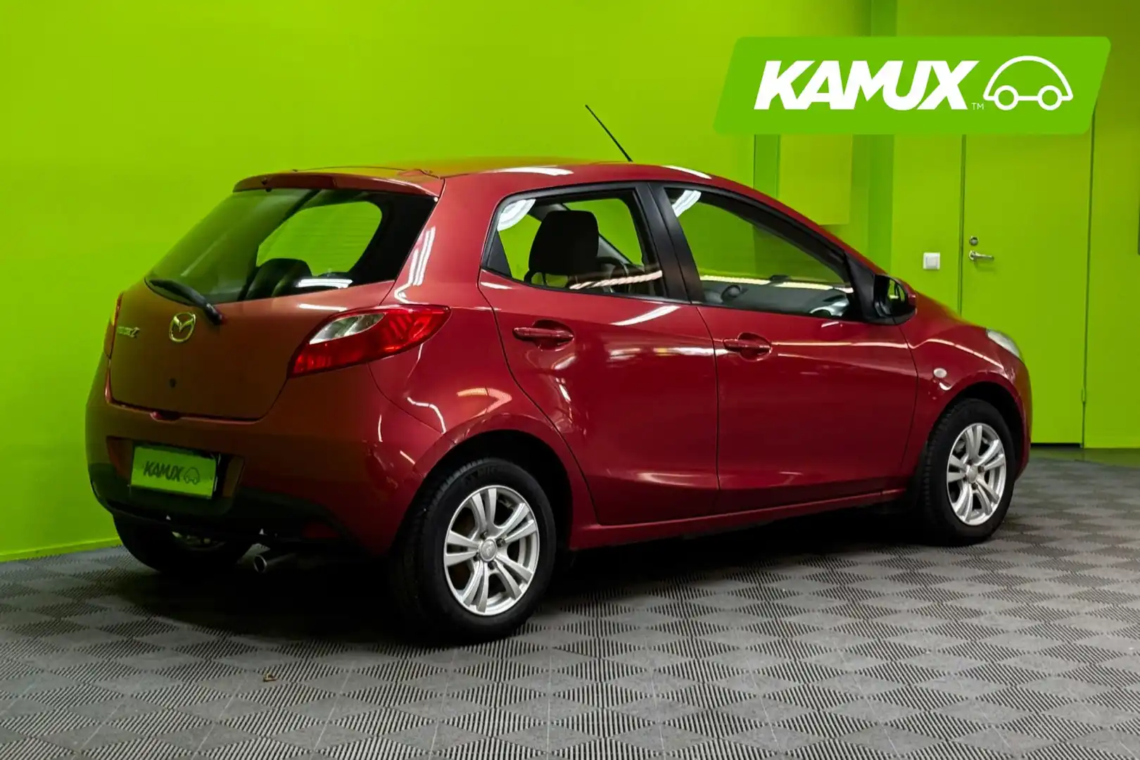car-image