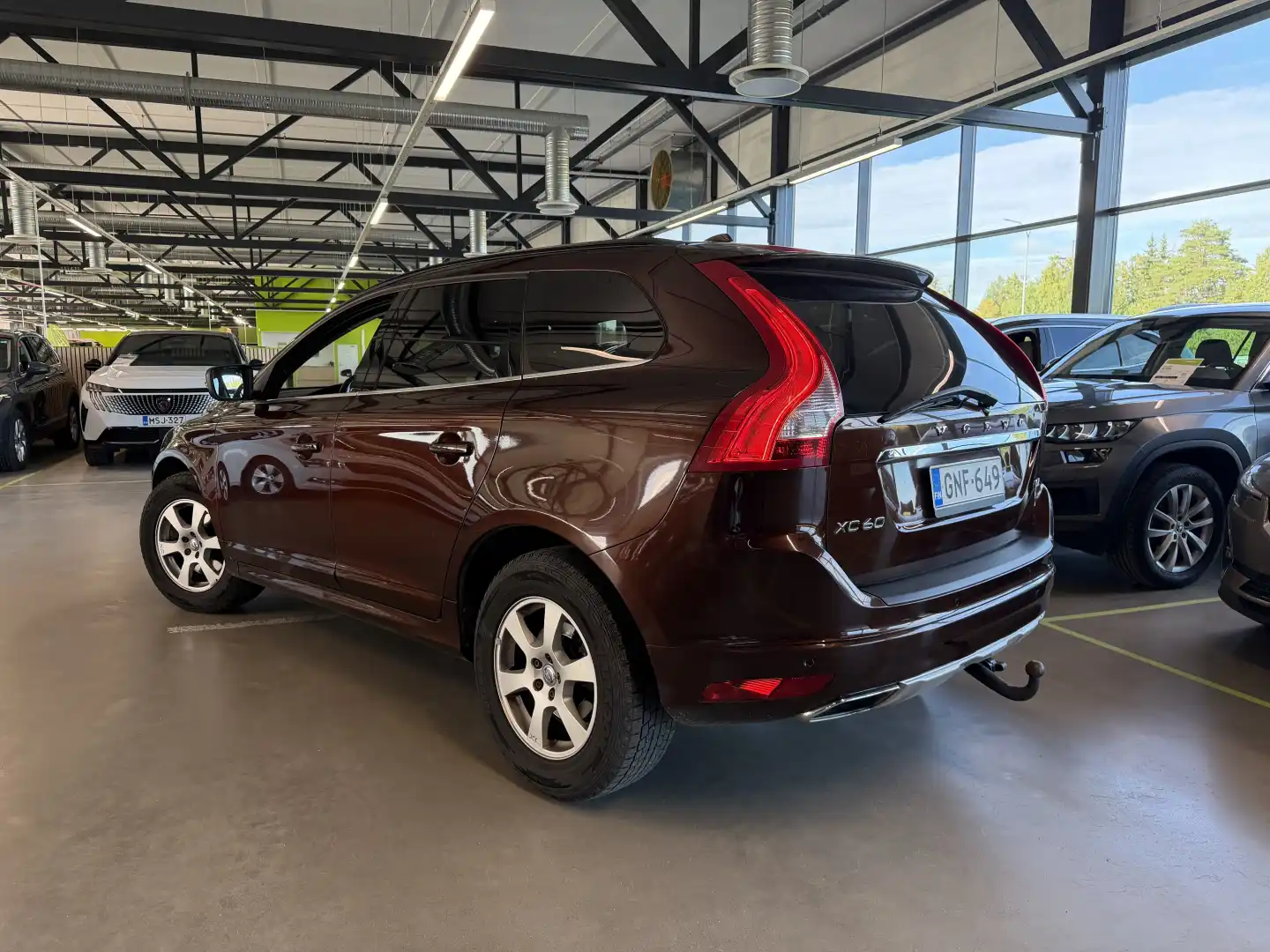car-image