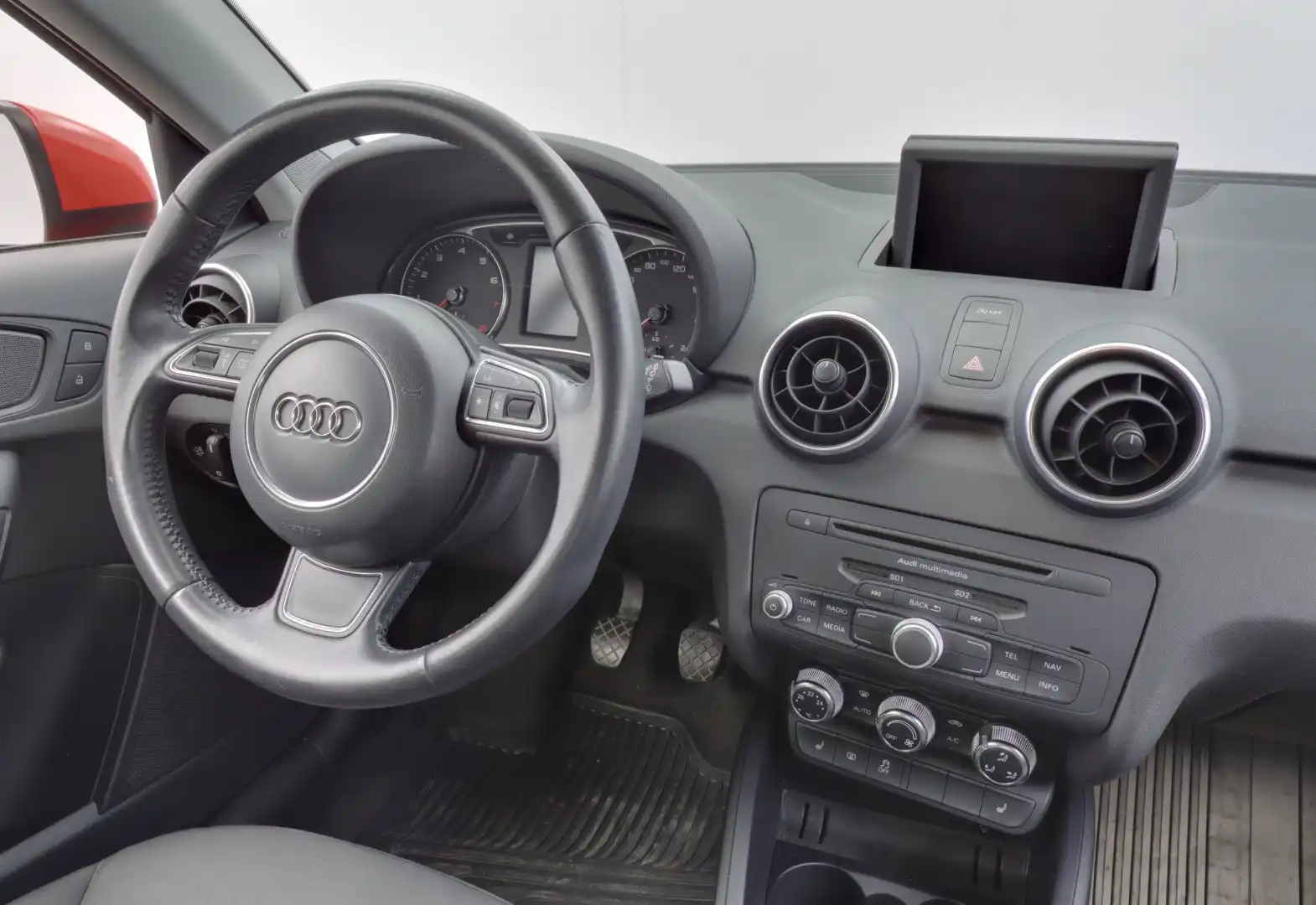 car-image