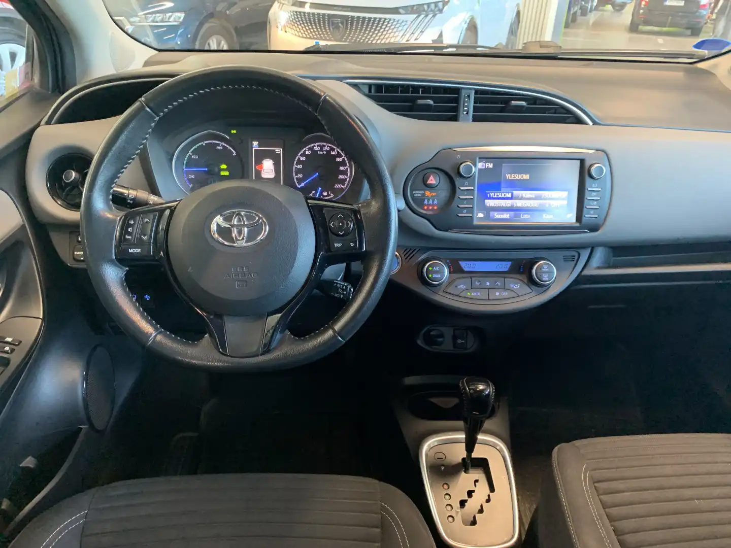 car-image