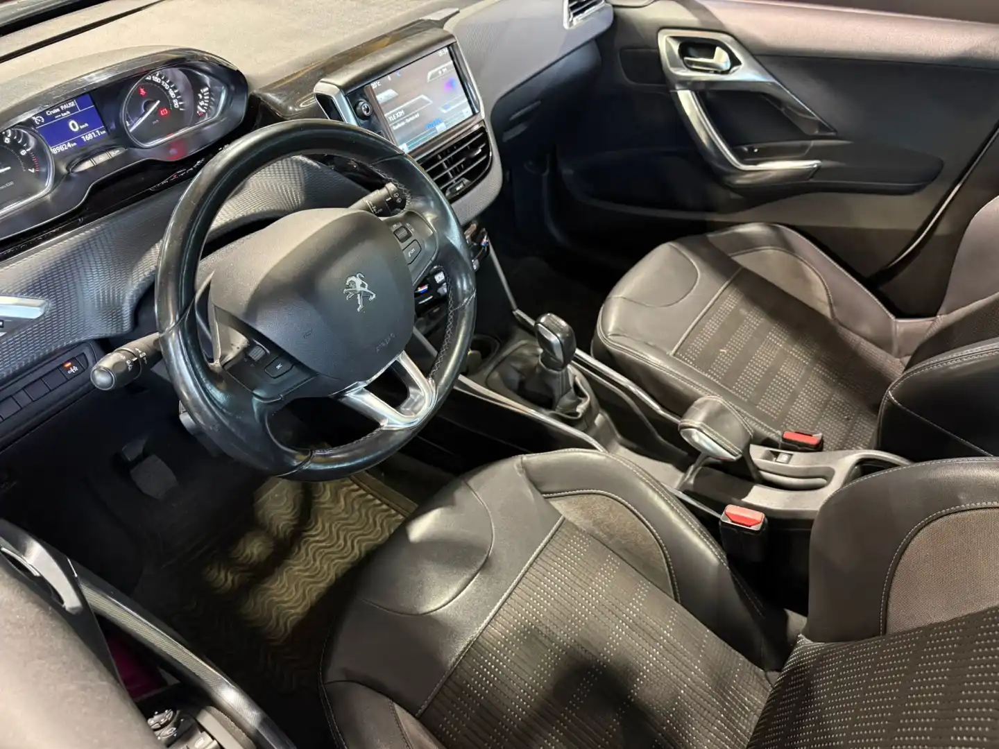 car-image
