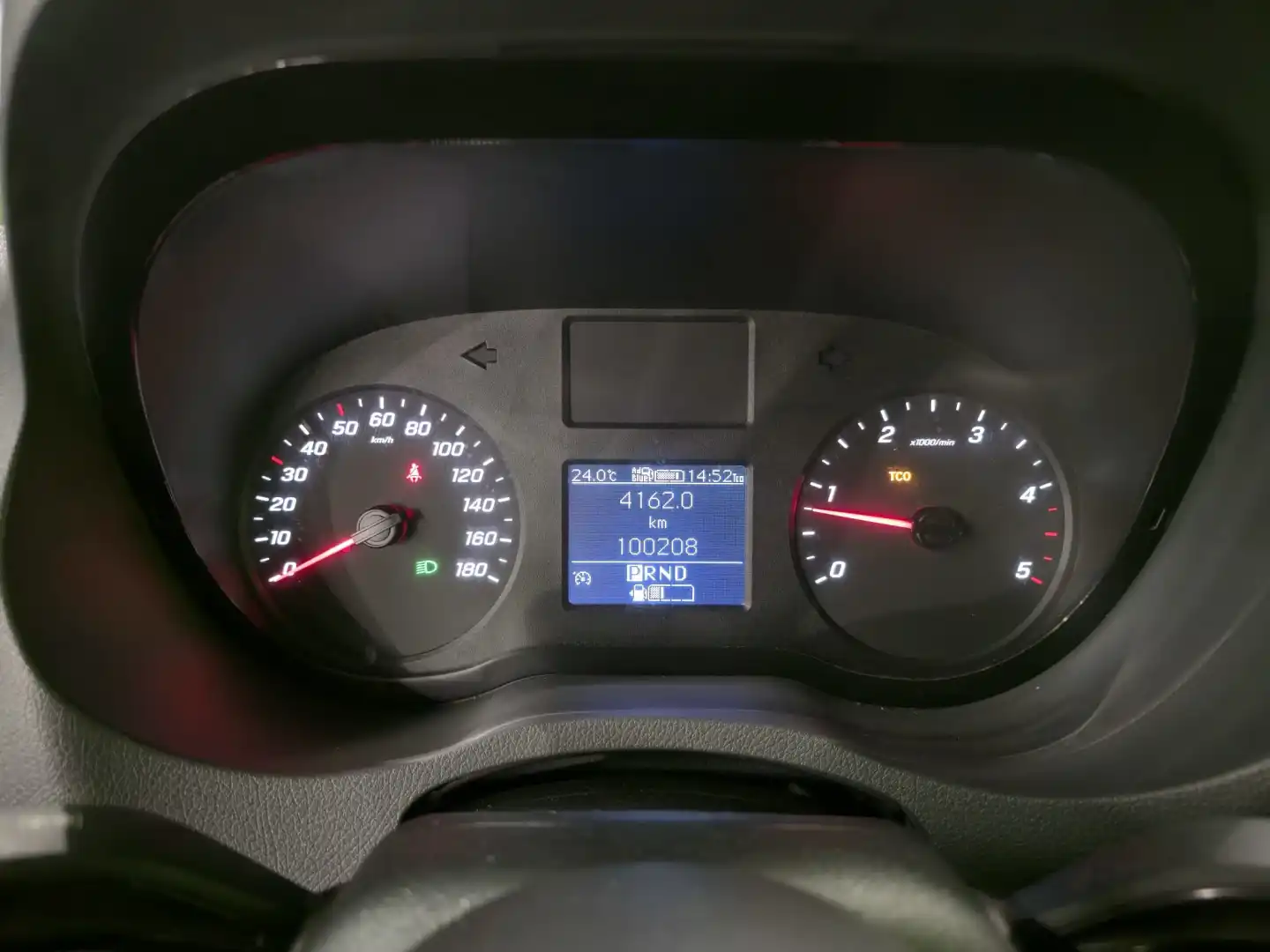 car-image
