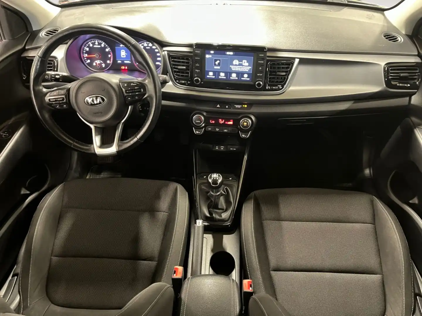 car-image