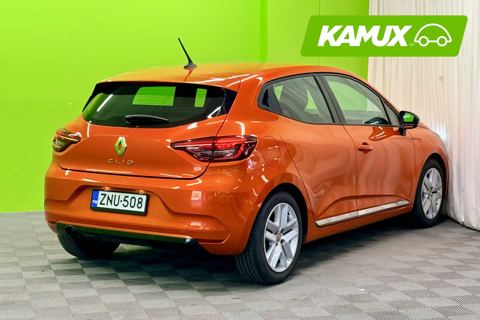 car-image