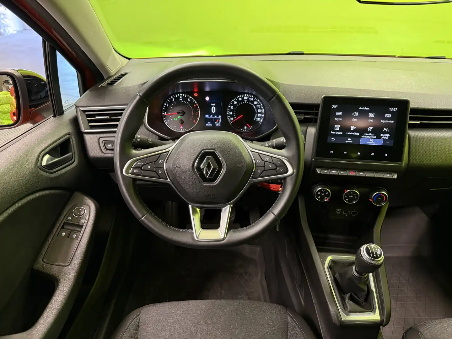 car-image
